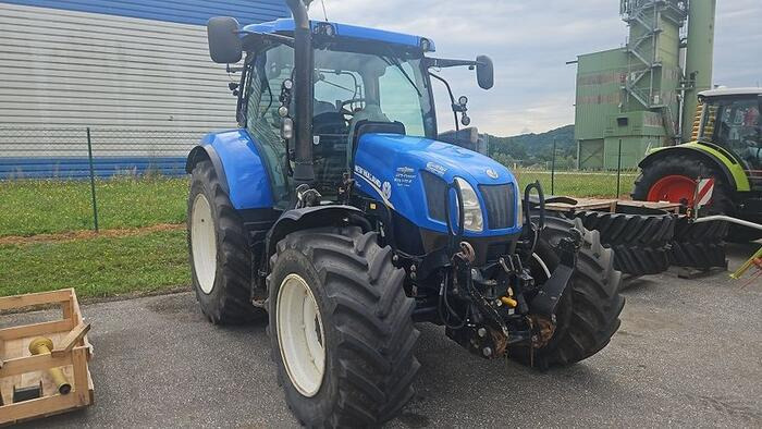 New Holland T6.160 Auto Command - Traktor: gambar 2 New Holland T6.160 Auto Command - Traktor: gambar 2