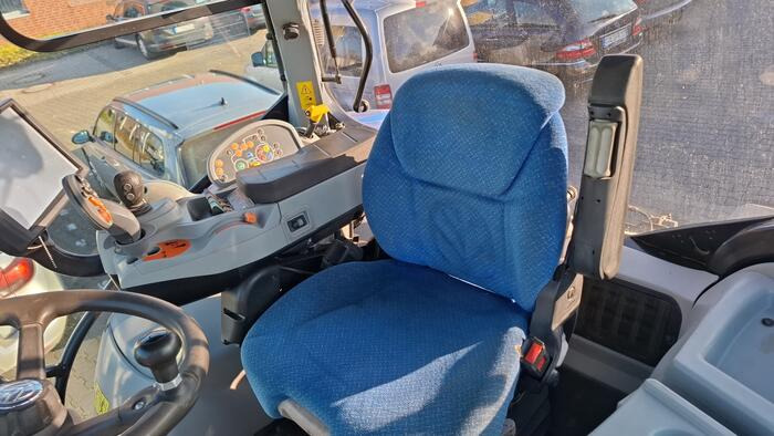 Traktor New Holland T6.160: gambar 12
