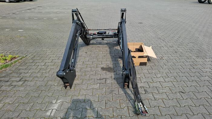 Stoll ClassicLine CL755 + Solid 35-18 P "2 Lader / 2 Loader" - Pemuat depan untuk traktor: gambar 3 Stoll ClassicLine CL755 + Solid 35-18 P "2 Lader / 2 Loader" - Pemuat depan untuk traktor: gambar 3