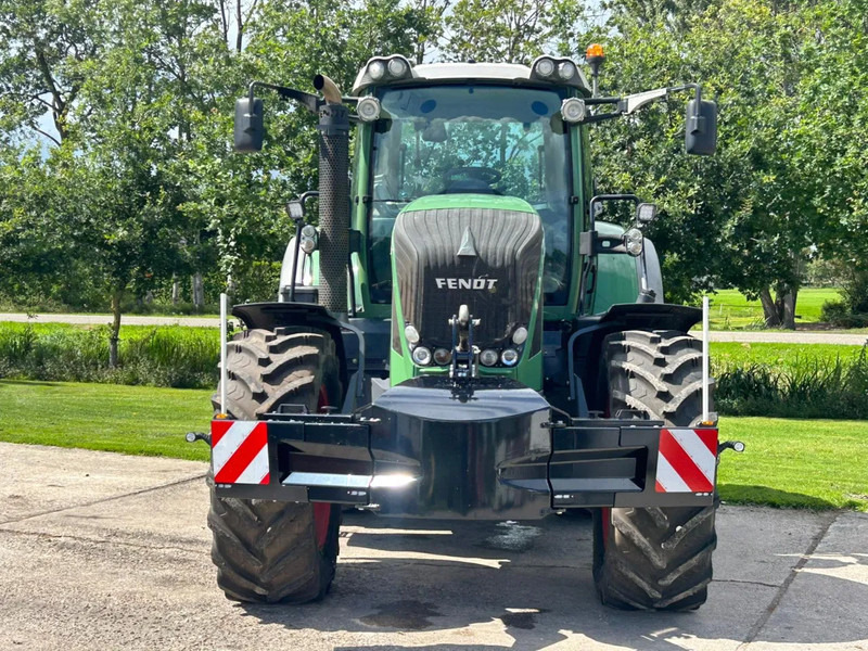 Fendt 822 VARIO Fendt Fendt vario 822 - Traktor: gambar 2 Fendt 822 VARIO Fendt Fendt vario 822 - Traktor: gambar 2
