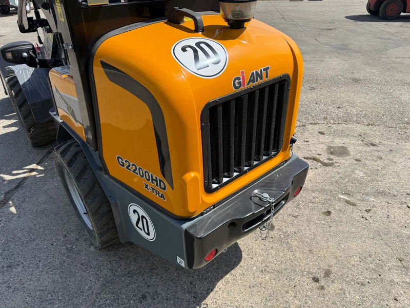 Giant Giant 2200 X-tra HD NIEUWE SHOVEL Mini shovel - Track loader yang ringkas: gambar 4 Giant Giant 2200 X-tra HD NIEUWE SHOVEL Mini shovel - Track loader yang ringkas: gambar 4