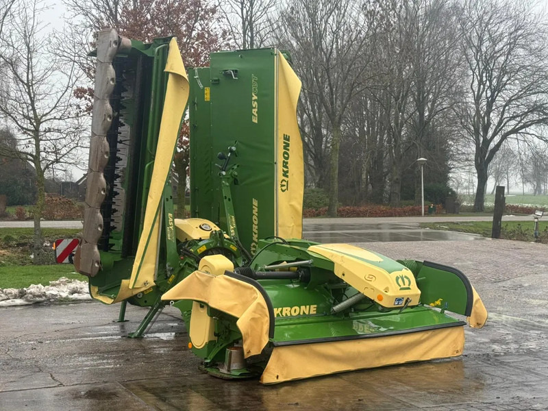 Krone B 880 CV + easy cut F 320 CV Triple maaier - Mesin pemotong padang rumput: gambar 1 Krone B 880 CV + easy cut F 320 CV Triple maaier - Mesin pemotong padang rumput: gambar 1