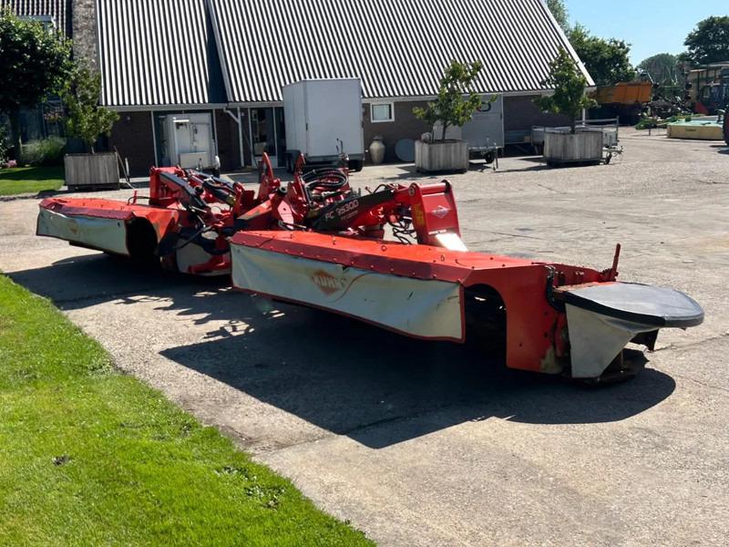 Kuhn FC 9530 D Lift control Kneuzer triple maaier - Mesin pemotong padang rumput: gambar 4 Kuhn FC 9530 D Lift control Kneuzer triple maaier - Mesin pemotong padang rumput: gambar 4