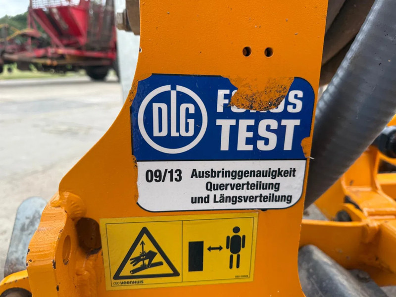 Veenhuis Terraject DISC 5.00 Schijvenegg Bemester Bouwlandinjecteur - Peralatan pertanian: gambar 5 Veenhuis Terraject DISC 5.00 Schijvenegg Bemester Bouwlandinjecteur - Peralatan pertanian: gambar 5