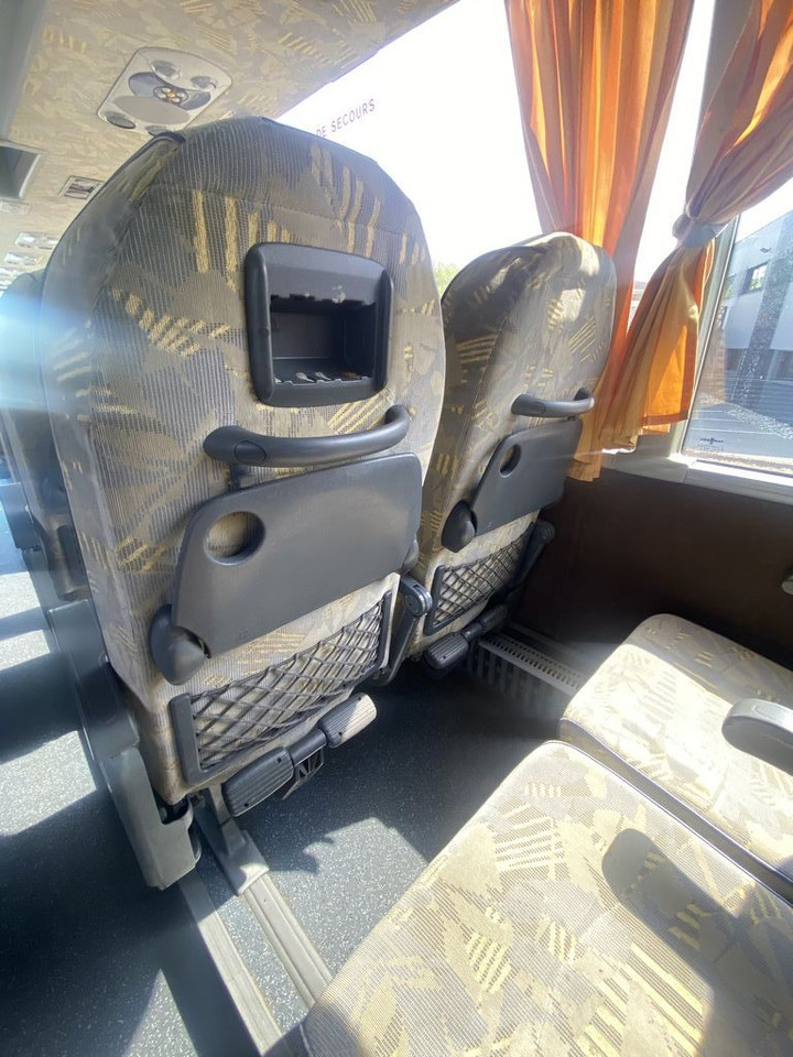 Bus pariwisata VANHOOL T911 2008: gambar 9 Bus pariwisata VANHOOL T911 2008: gambar 9