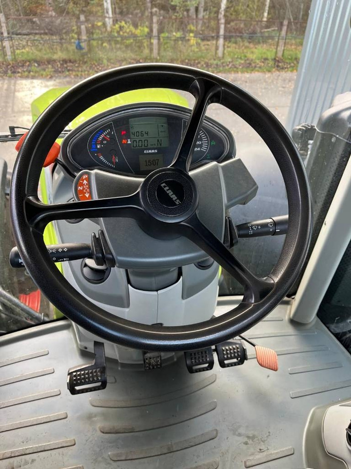 Traktor Claas Axion 920: gambar 12 Traktor Claas Axion 920: gambar 12