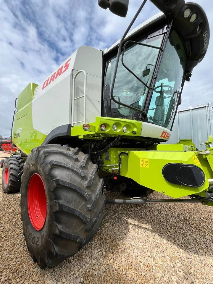 Claas Lexion 650 - Pemanen gabungan: gambar 1 Claas Lexion 650 - Pemanen gabungan: gambar 1