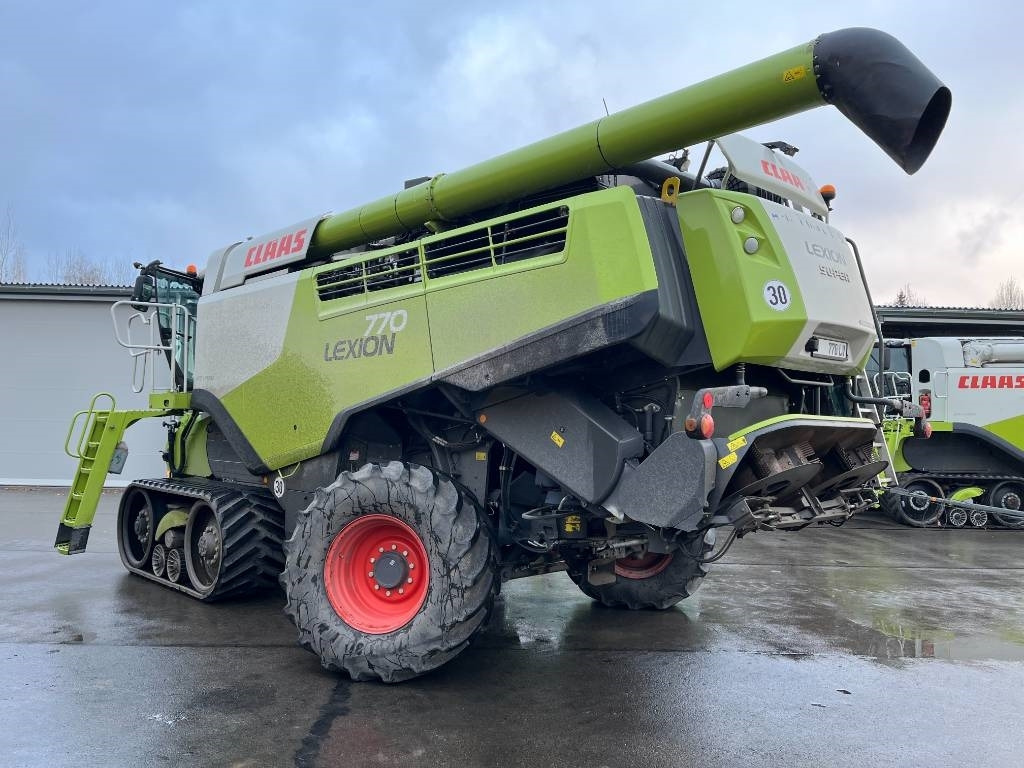 Claas Lexion 770 TT - Pemanen gabungan: gambar 1 Claas Lexion 770 TT - Pemanen gabungan: gambar 1