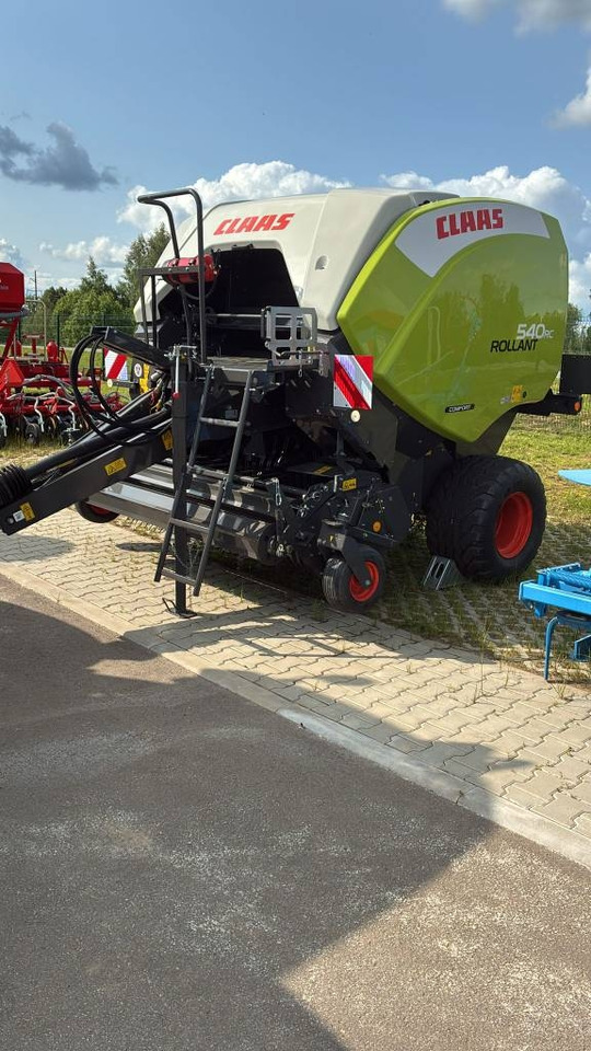 Claas Rollant 540 RC - Baler bulat: gambar 2 Claas Rollant 540 RC - Baler bulat: gambar 2