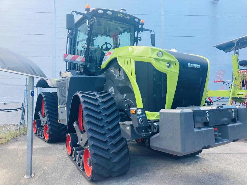 Claas XERION 5000 TRAC TS - Traktor: gambar 1 Claas XERION 5000 TRAC TS - Traktor: gambar 1