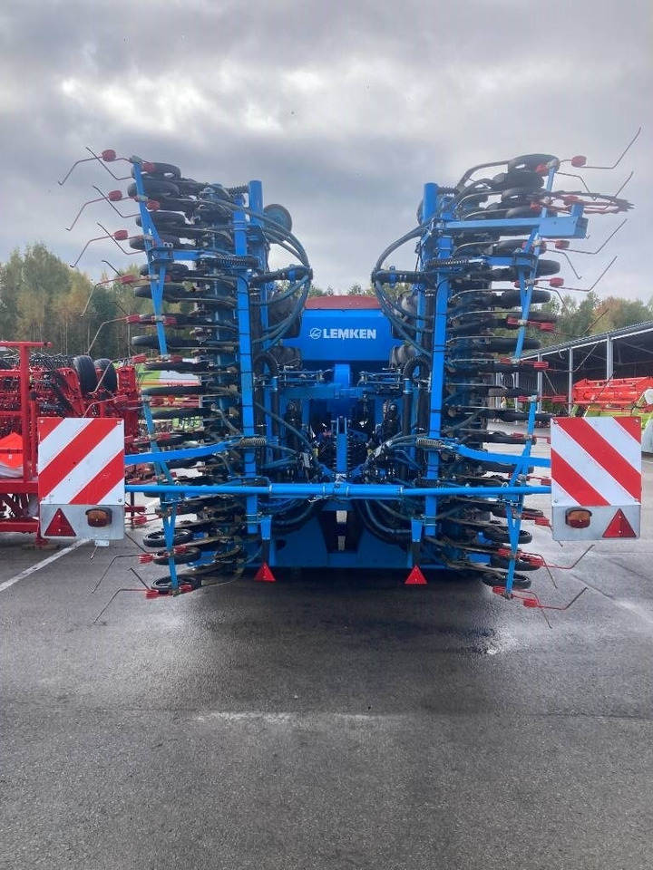 Lemken Compact-Solitair 9/600 - Menggabungkan bor benih: gambar 5 Lemken Compact-Solitair 9/600 - Menggabungkan bor benih: gambar 5