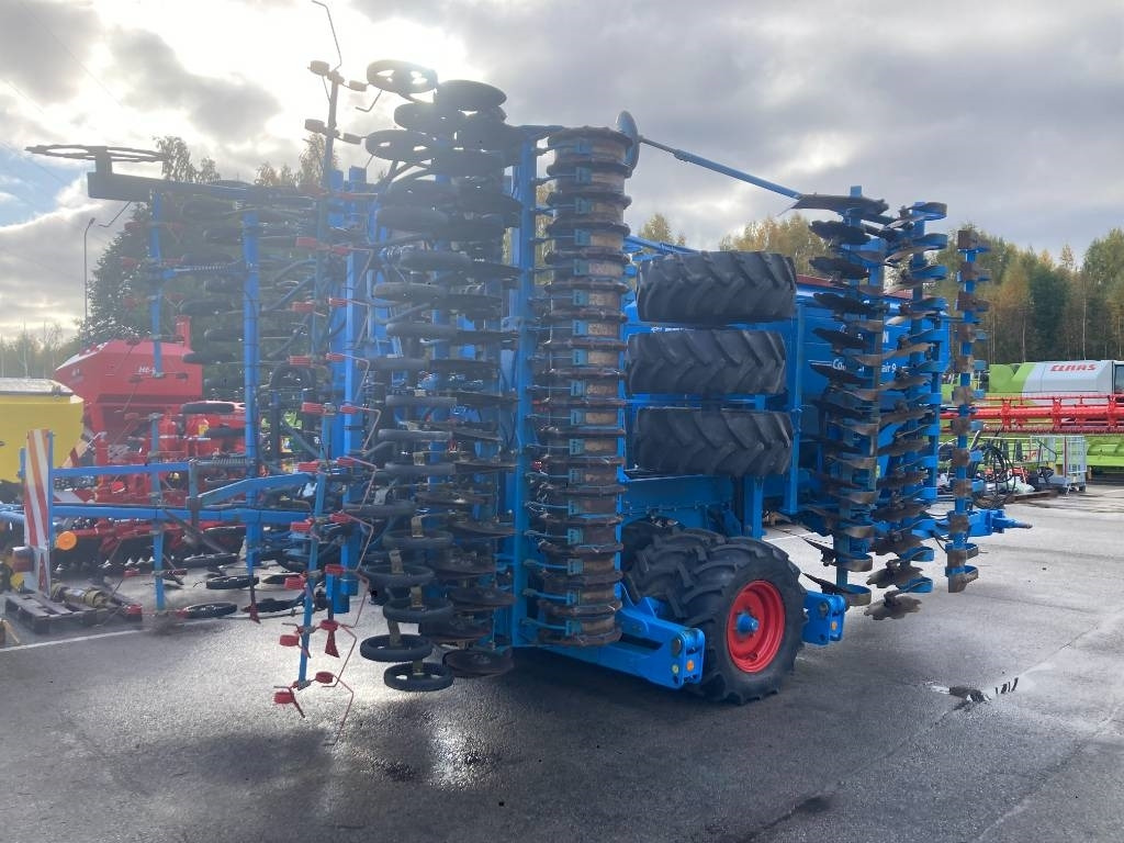 Lemken Compact-Solitair 9/600 - Menggabungkan bor benih: gambar 4 Lemken Compact-Solitair 9/600 - Menggabungkan bor benih: gambar 4