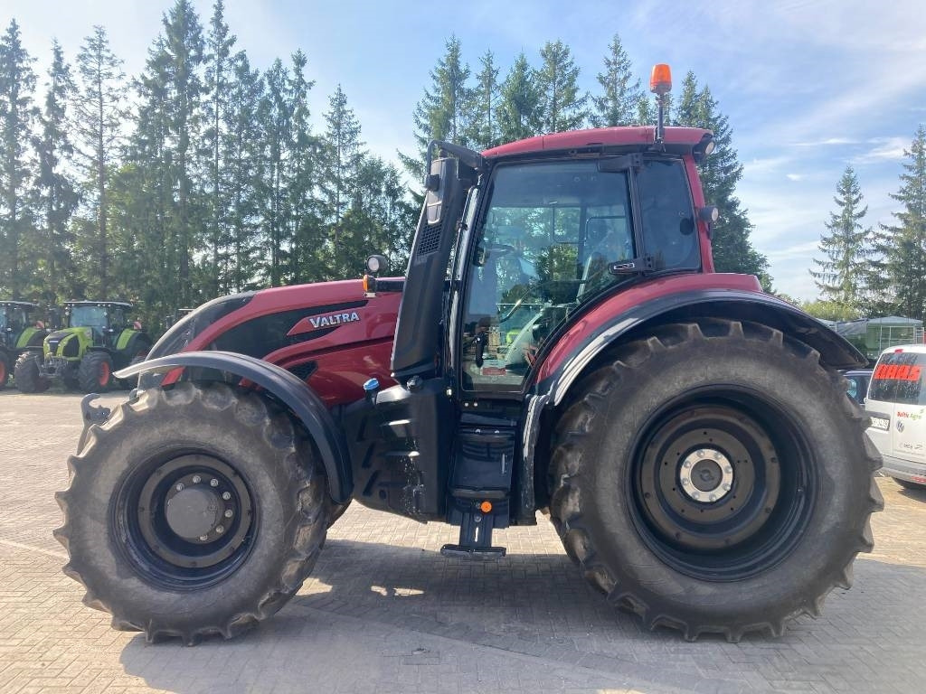Valtra T 254 V - Traktor: gambar 2 Valtra T 254 V - Traktor: gambar 2