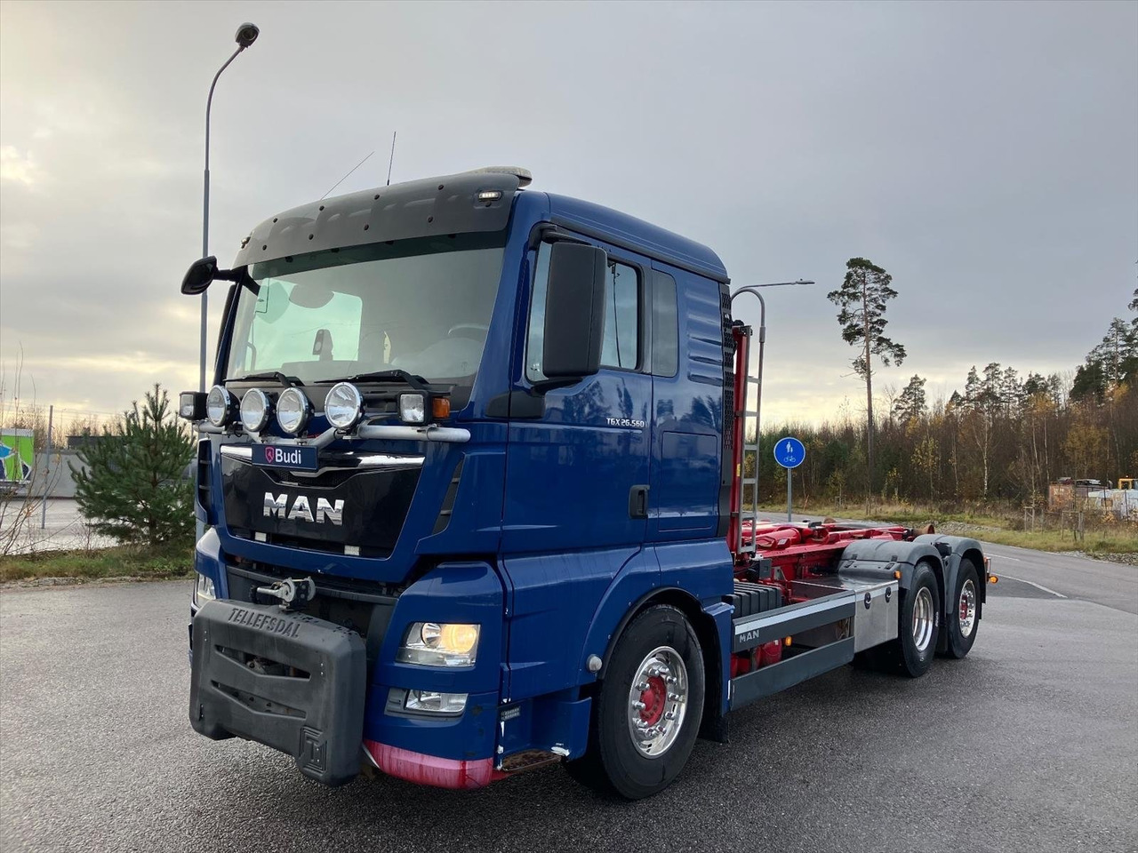 Lastväxlare MAN TGX 26.560 6X2 -2015 | Hiab | Plogutrustad - Hook lift: gambar 1 Lastväxlare MAN TGX 26.560 6X2 -2015 | Hiab | Plogutrustad - Hook lift: gambar 1