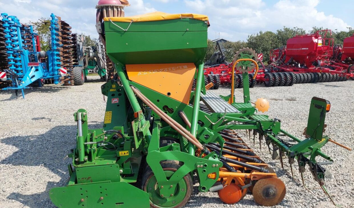 Amazone AD-P 403 / KG 4000 Super - Menggabungkan bor benih: gambar 4 Amazone AD-P 403 / KG 4000 Super - Menggabungkan bor benih: gambar 4