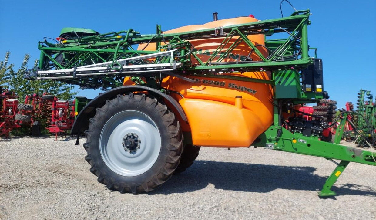 Amazone UX 6200 SUPER - 36-30-24m - Penyemprot tertinggal: gambar 2 Amazone UX 6200 SUPER - 36-30-24m - Penyemprot tertinggal: gambar 2
