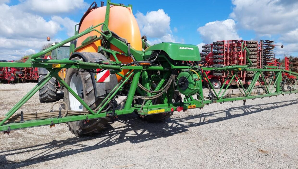 Penyemprot tertinggal Amazone UX 6200 Super 28-30 M: gambar 9
