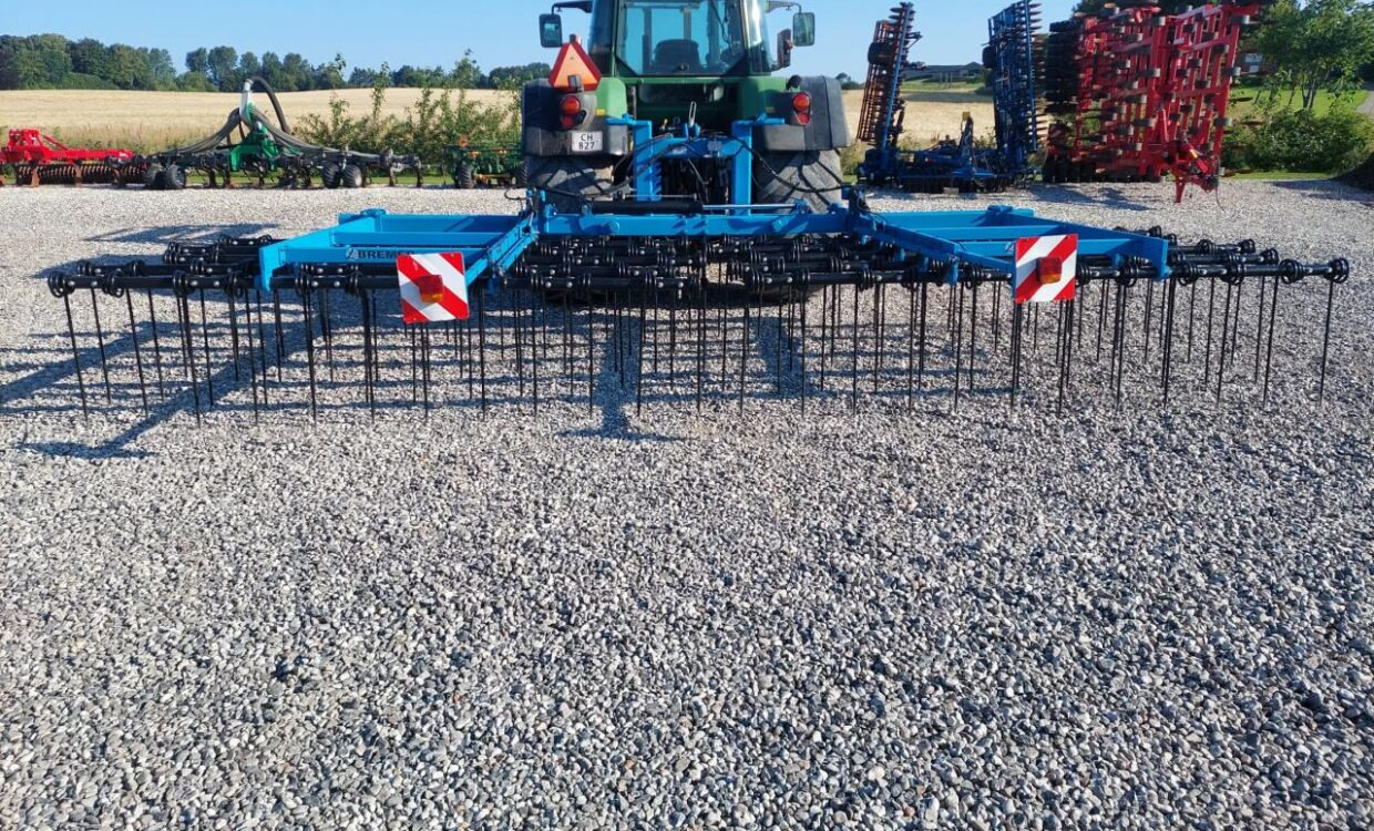 Bremer STR 700 Halmstrigle - Garu gerigi pegas: gambar 5 Bremer STR 700 Halmstrigle - Garu gerigi pegas: gambar 5