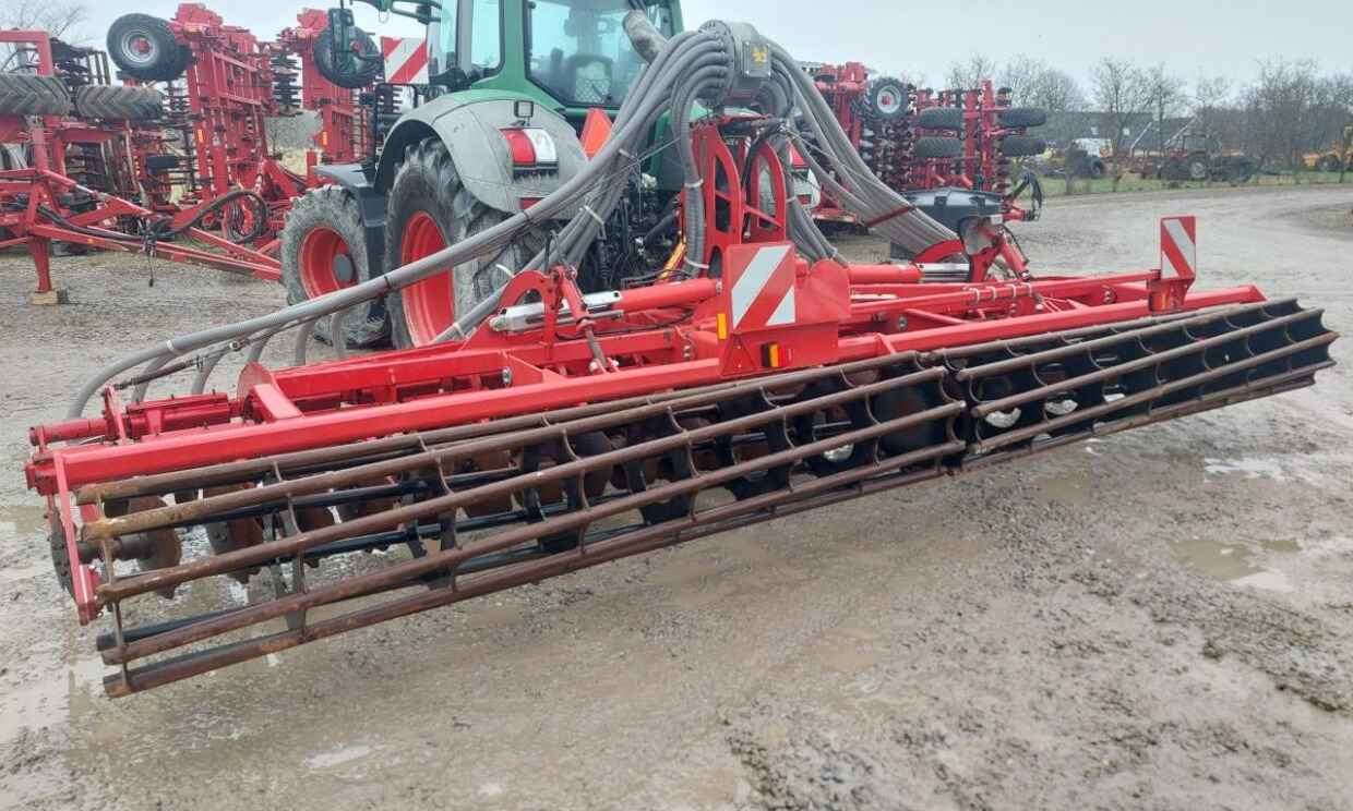 Horsch Joker 7 CT med Harsø-fordeler - Injektor bubur: gambar 3 Horsch Joker 7 CT med Harsø-fordeler - Injektor bubur: gambar 3