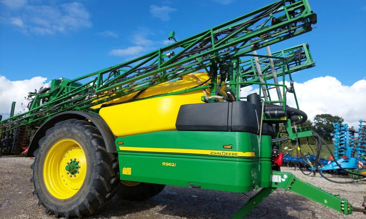John Deere R962i - 28m - Penyemprot tertinggal: gambar 2 John Deere R962i - 28m - Penyemprot tertinggal: gambar 2