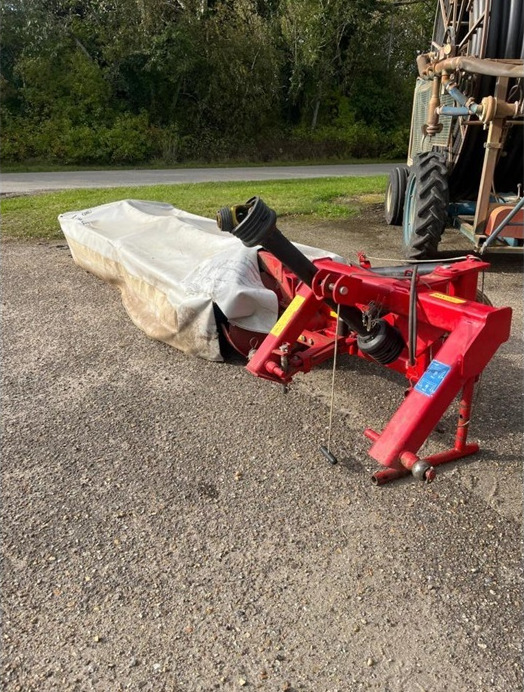 Lely SPLENDIMO 320 - Mesin pemotong padang rumput: gambar 1 Lely SPLENDIMO 320 - Mesin pemotong padang rumput: gambar 1