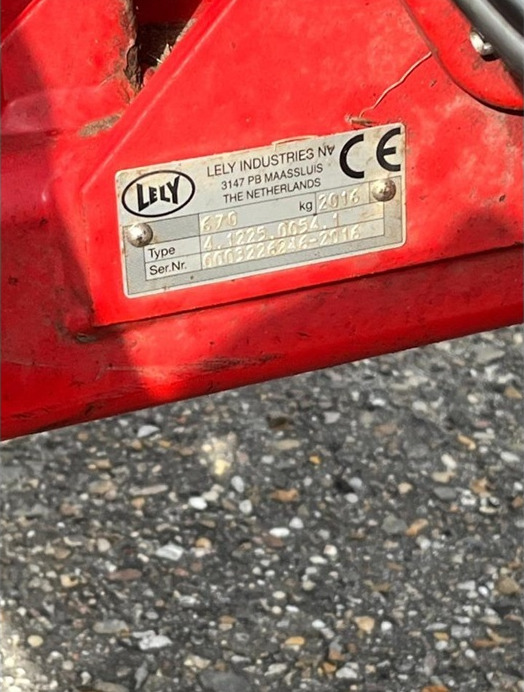 Lely SPLENDIMO 320 - Mesin pemotong padang rumput: gambar 3 Lely SPLENDIMO 320 - Mesin pemotong padang rumput: gambar 3