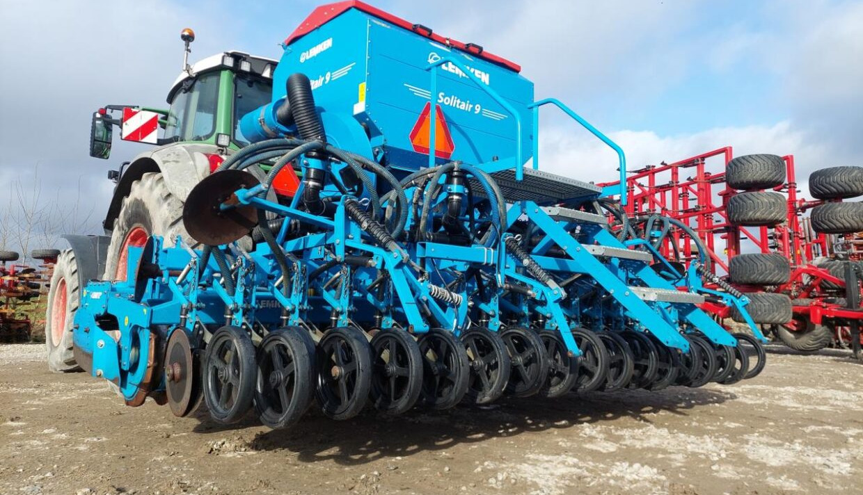 Lemken Zirkon 10/400 - Solitair 9-400 - Menggabungkan bor benih: gambar 1 Lemken Zirkon 10/400 - Solitair 9-400 - Menggabungkan bor benih: gambar 1
