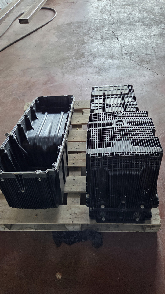 MERCEDES-BENZ ACTROS MP4  A4700105513 - Wajan minyak: gambar 5 MERCEDES-BENZ ACTROS MP4  A4700105513 - Wajan minyak: gambar 5