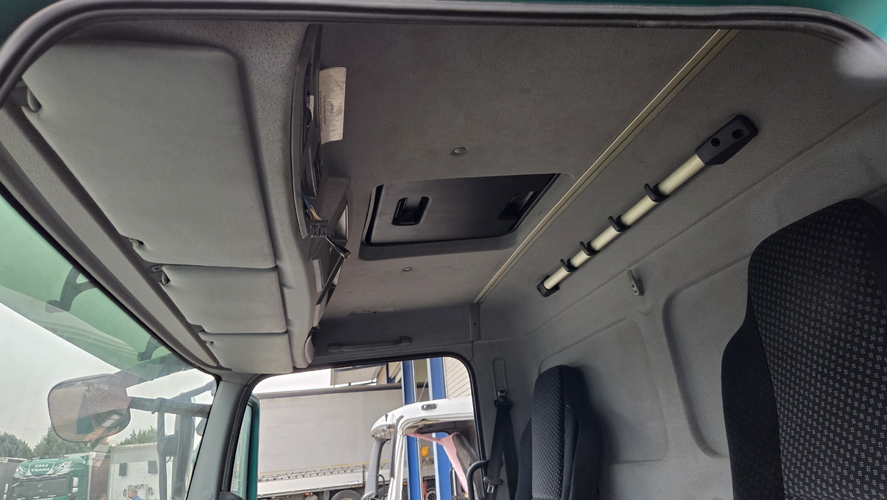 Kabin untuk Truk MERCEDES-BENZ ATEGO 3 EURO 5: gambar 14 Kabin untuk Truk MERCEDES-BENZ ATEGO 3 EURO 5: gambar 14