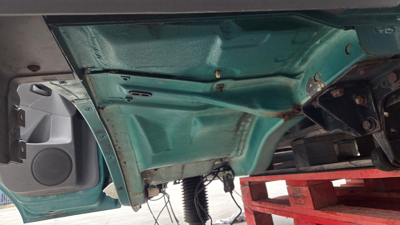 Kabin untuk Truk MERCEDES-BENZ ATEGO 3 EURO 5: gambar 6 Kabin untuk Truk MERCEDES-BENZ ATEGO 3 EURO 5: gambar 6