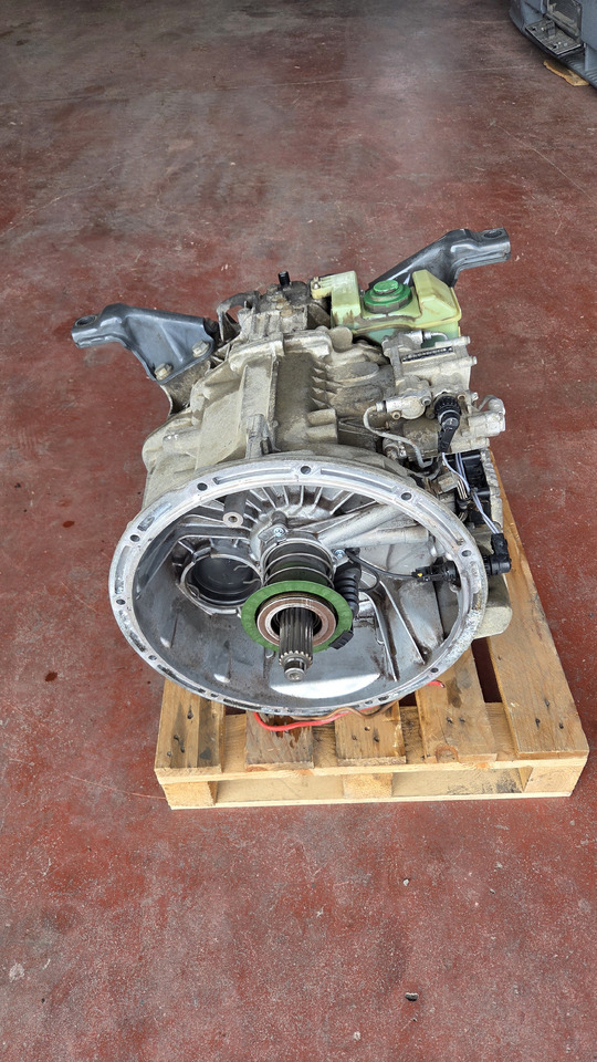 MERCEDES-BENZ ATEGO G60-6 AUTOMATIC 715050 - Gearbox: gambar 3 MERCEDES-BENZ ATEGO G60-6 AUTOMATIC 715050 - Gearbox: gambar 3