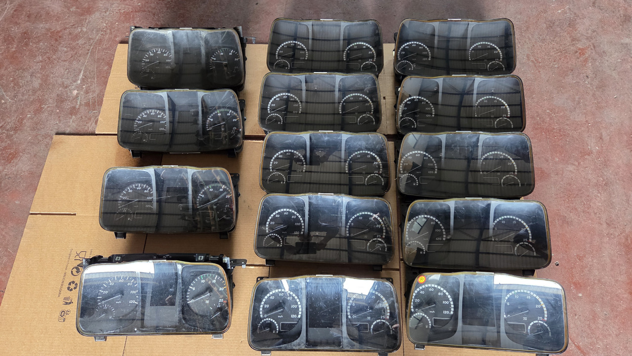 MERCEDES-BENZ INSTRUMENT PANEL ACTROS -ATEGO - Dasbor untuk Truk: gambar 1 MERCEDES-BENZ INSTRUMENT PANEL ACTROS -ATEGO - Dasbor untuk Truk: gambar 1