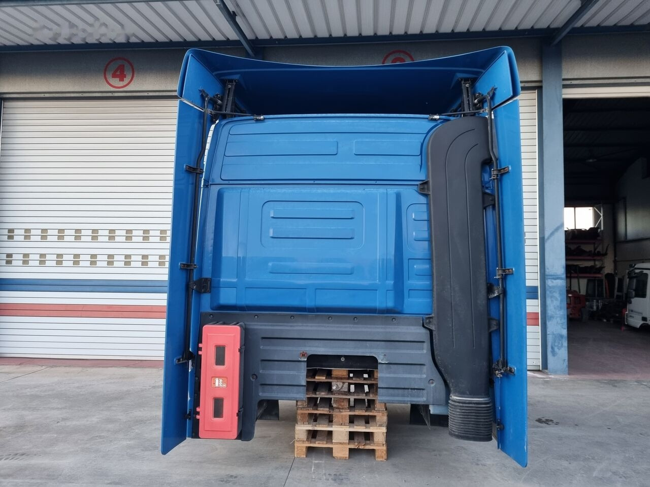 Mercedes-Benz ACTROS MP3 - Kabin untuk Truk: gambar 3 Mercedes-Benz ACTROS MP3 - Kabin untuk Truk: gambar 3