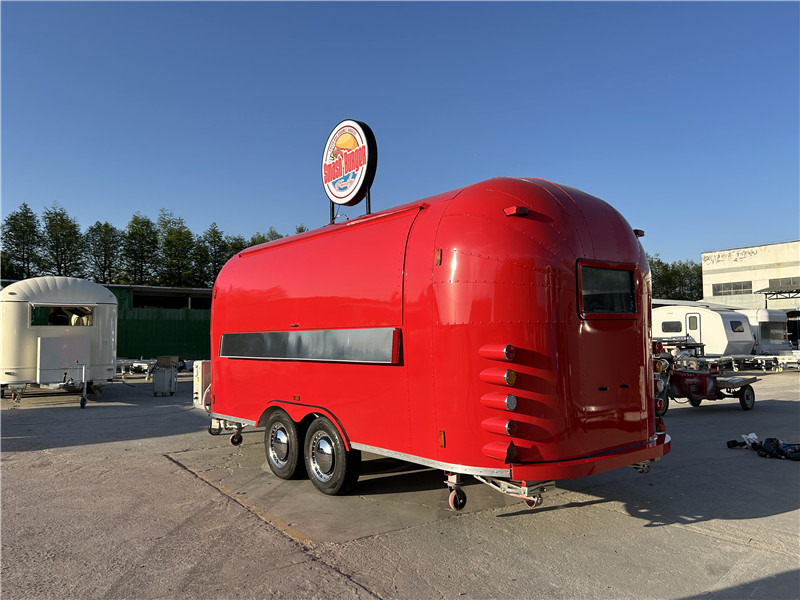 Burger Van Smash Burger Trailer |Handcrafted Burgers & Fries Food Truck - Trailer penjual: gambar 3 Burger Van Smash Burger Trailer |Handcrafted Burgers & Fries Food Truck - Trailer penjual: gambar 3