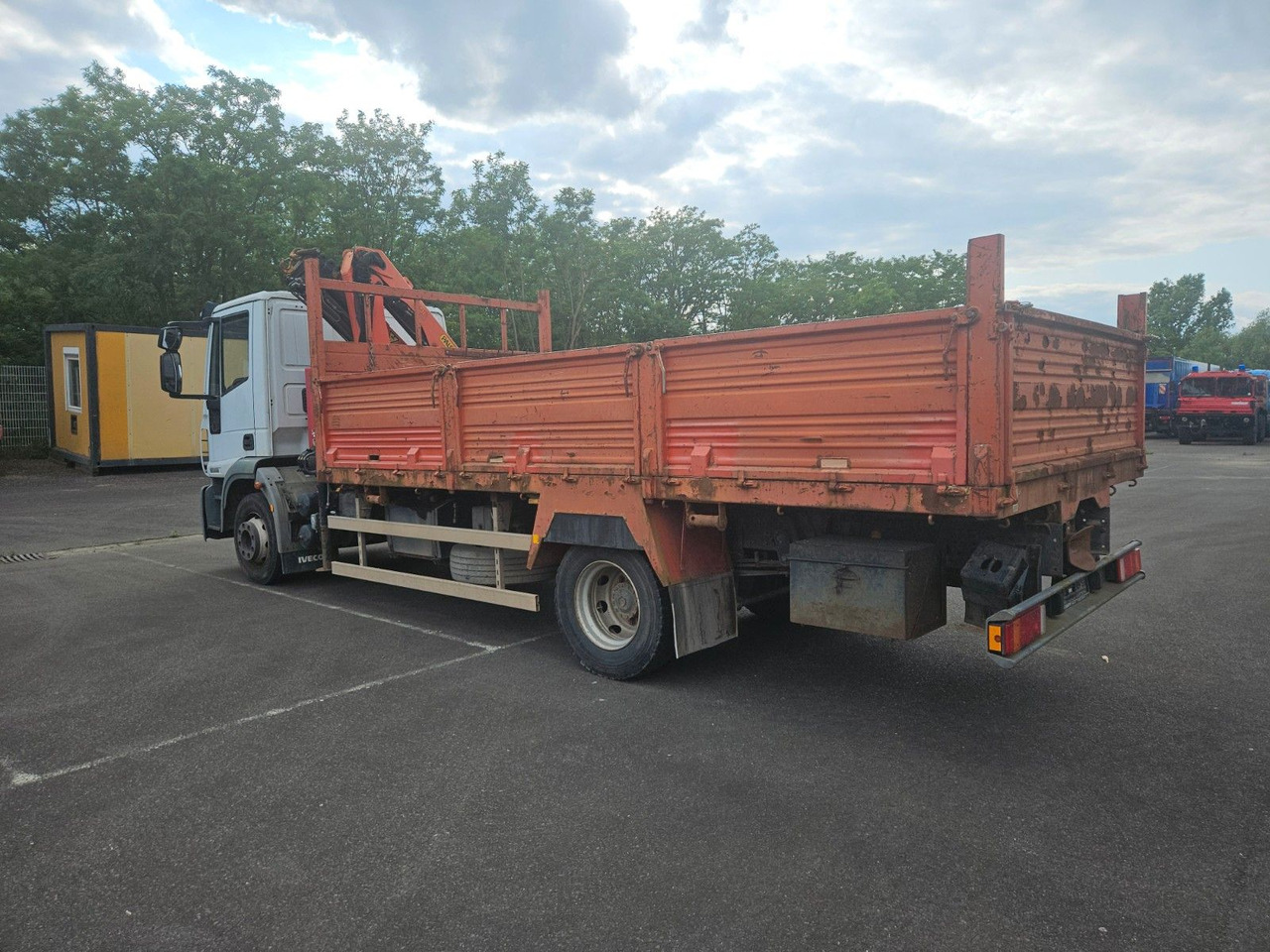 Iveco ML120E22 Pritsche mit Kran Palfinger Funck - Truk flatbed, Truk derek: gambar 4 Iveco ML120E22 Pritsche mit Kran Palfinger Funck - Truk flatbed, Truk derek: gambar 4