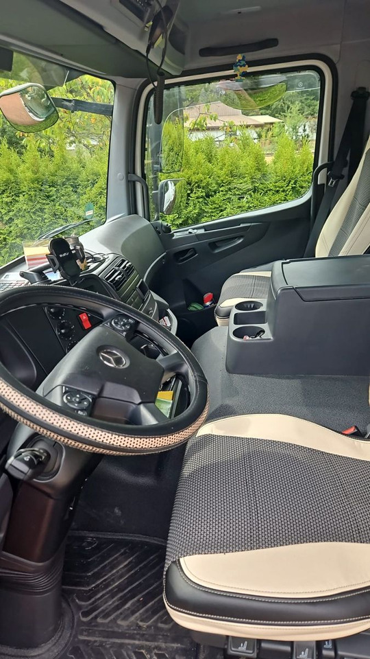Mercedes-Benz Atego 1224 Dreiseitenkipper - Truk jungkit: gambar 3 Mercedes-Benz Atego 1224 Dreiseitenkipper - Truk jungkit: gambar 3