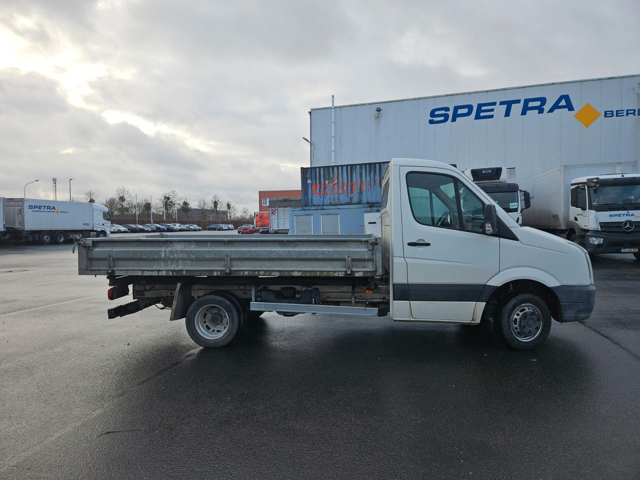 Volkswagen Crafter 50 - 2.5 TDI Dreiseitenkipper - Van jungkit: gambar 5 Volkswagen Crafter 50 - 2.5 TDI Dreiseitenkipper - Van jungkit: gambar 5