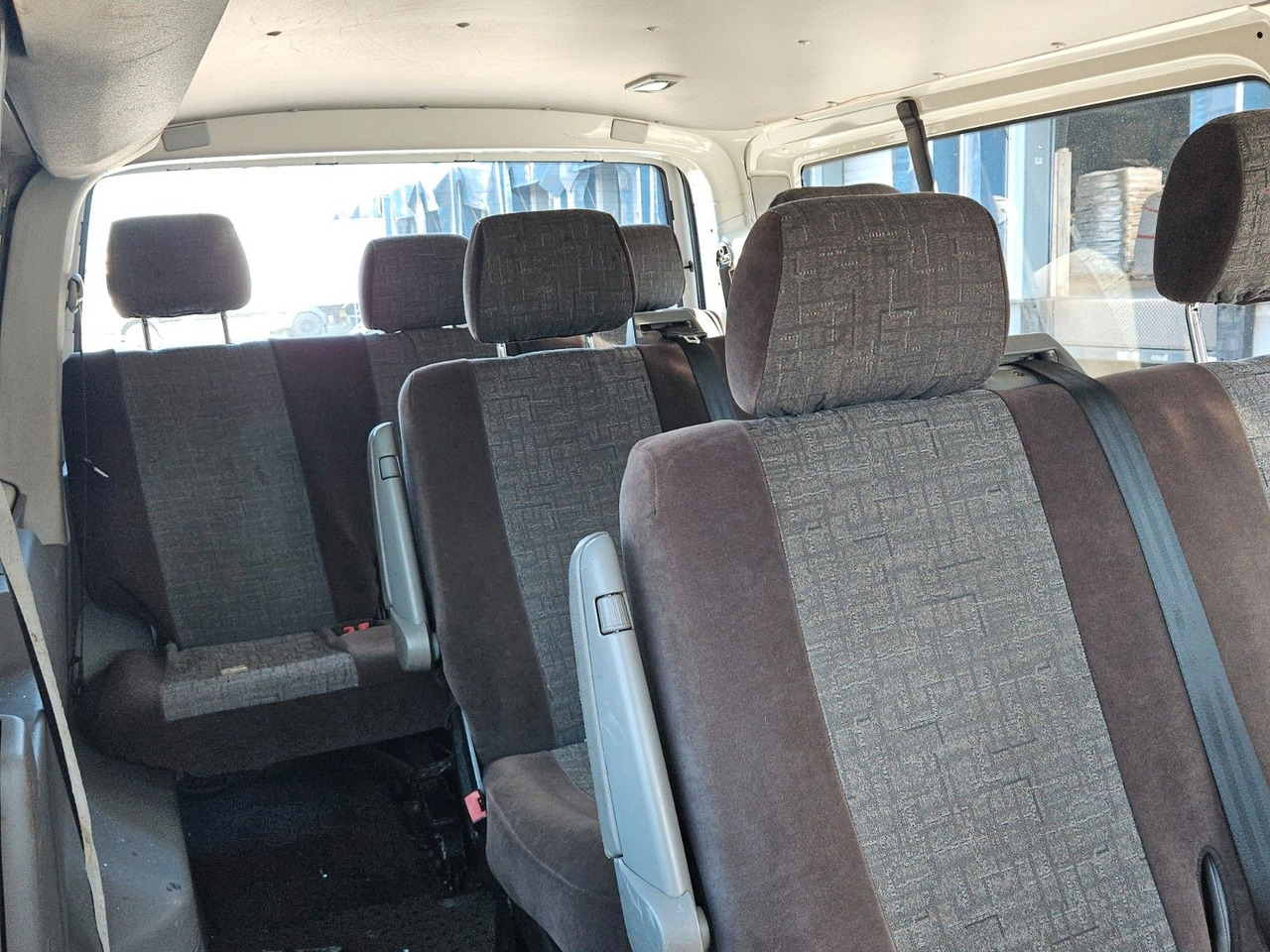 Volkswagen T5 9 Sitzer lang - Van penumpang: gambar 5 Volkswagen T5 9 Sitzer lang - Van penumpang: gambar 5