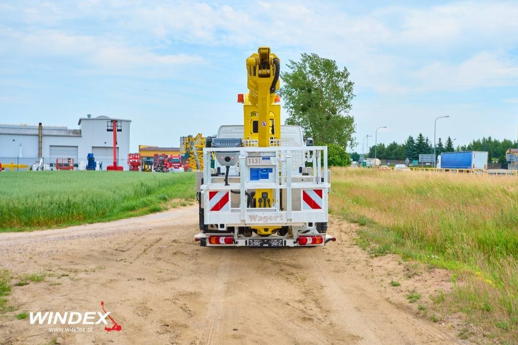 Palfinger P 300 KS - Platform udara yang dipasang di truk: gambar 5 Palfinger P 300 KS - Platform udara yang dipasang di truk: gambar 5