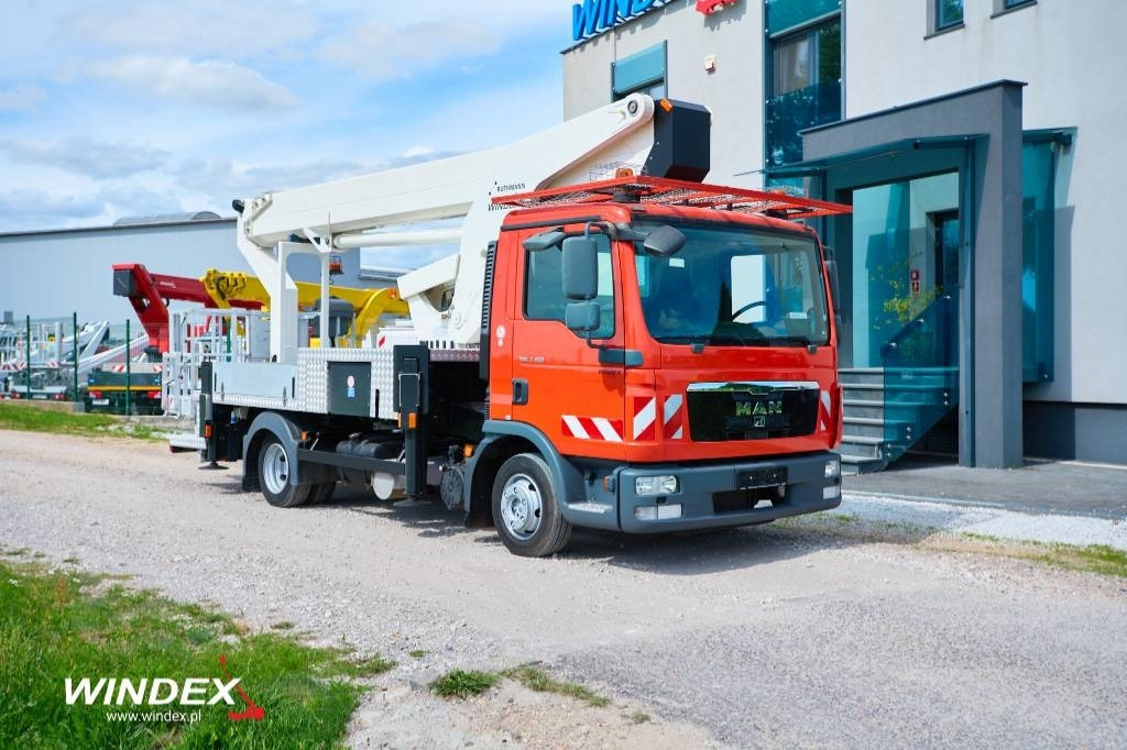 Ruthmann T 300 - Platform udara yang dipasang di truk: gambar 2 Ruthmann T 300 - Platform udara yang dipasang di truk: gambar 2