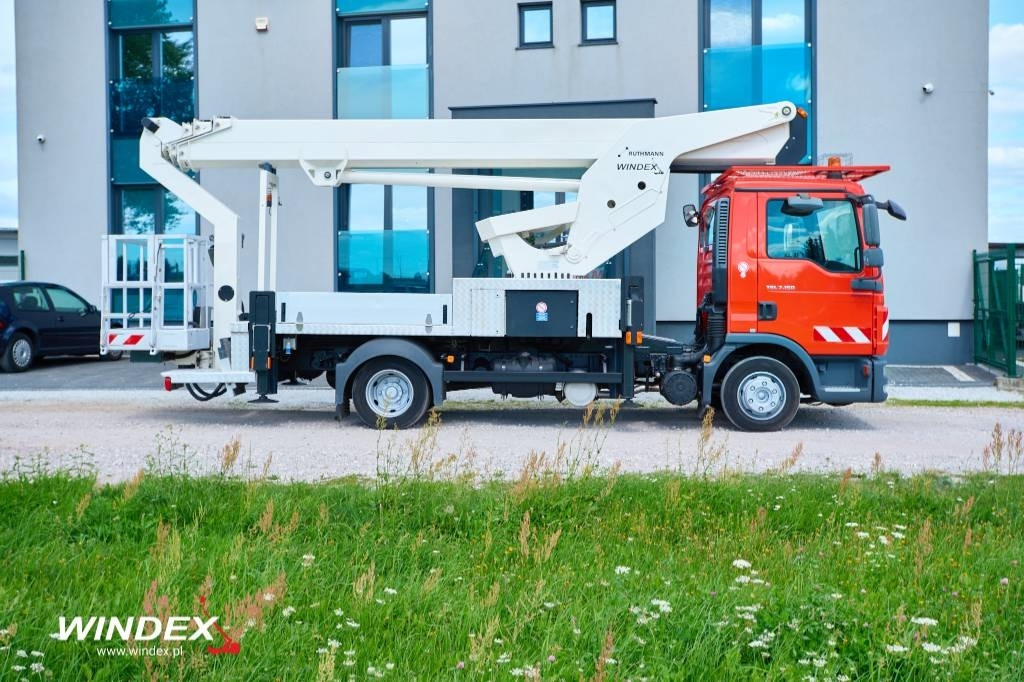 Ruthmann T 300 - Platform udara yang dipasang di truk: gambar 3 Ruthmann T 300 - Platform udara yang dipasang di truk: gambar 3
