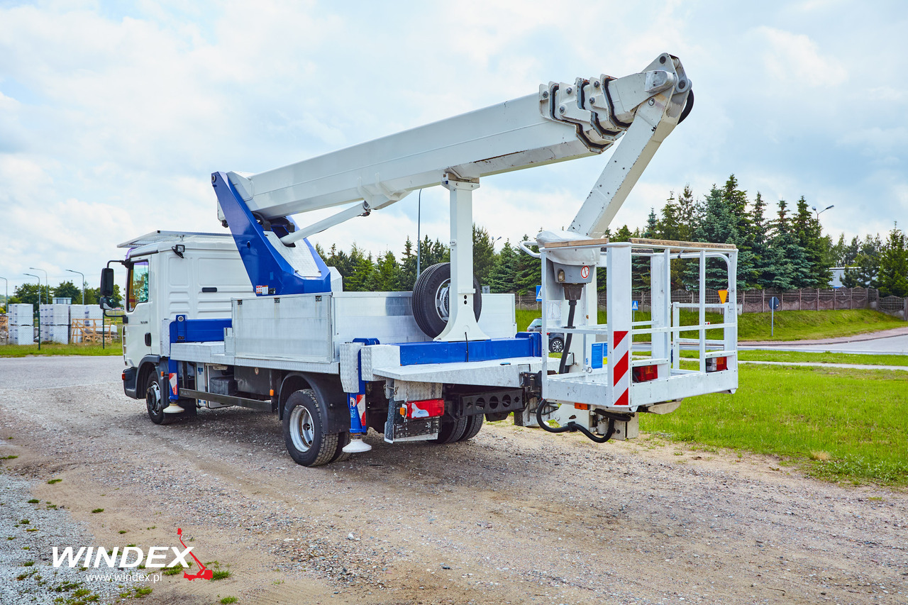 Wumag WT 300 - Platform pengangkat: gambar 4 Wumag WT 300 - Platform pengangkat: gambar 4