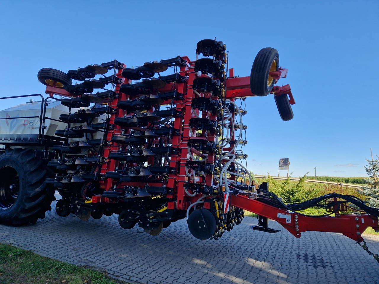 Bourgault CD 872-8 - Bor benih: gambar 4 Bourgault CD 872-8 - Bor benih: gambar 4