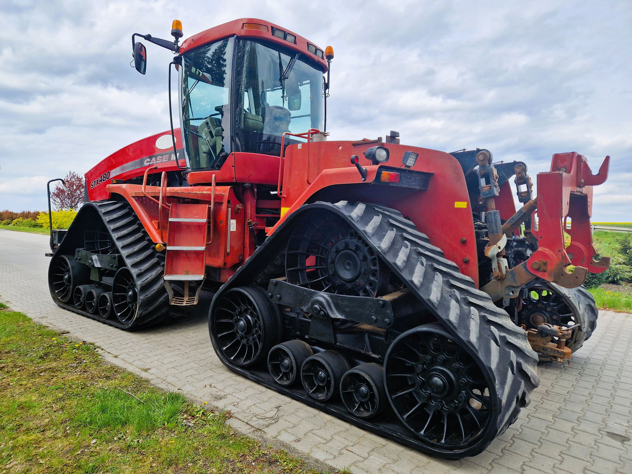 CASE 480 - Traktor terlacak: gambar 4 CASE 480 - Traktor terlacak: gambar 4