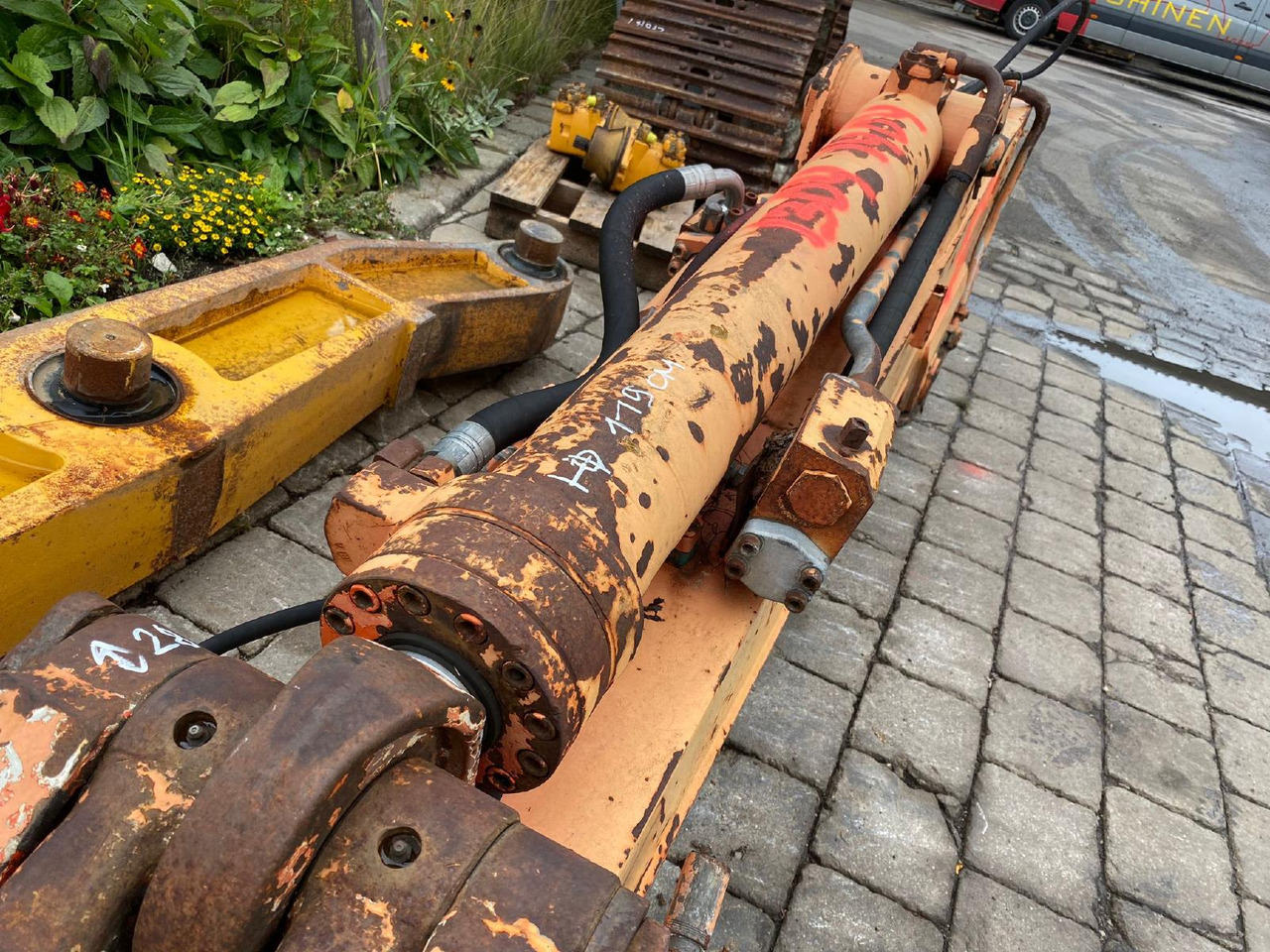 Atlas 1304 - Boom: gambar 4 Atlas 1304 - Boom: gambar 4