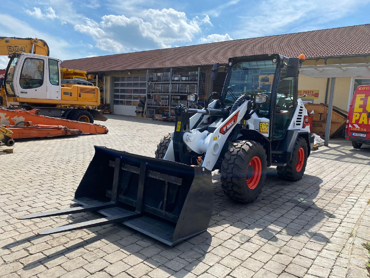 Bobcat L75 - Wheel loader: gambar 1 Bobcat L75 - Wheel loader: gambar 1