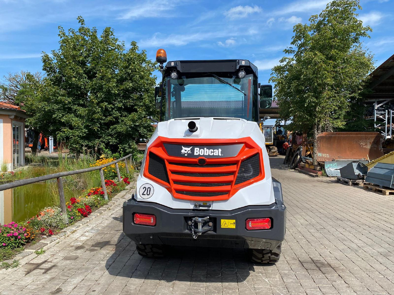 Bobcat L75 - Wheel loader: gambar 3 Bobcat L75 - Wheel loader: gambar 3