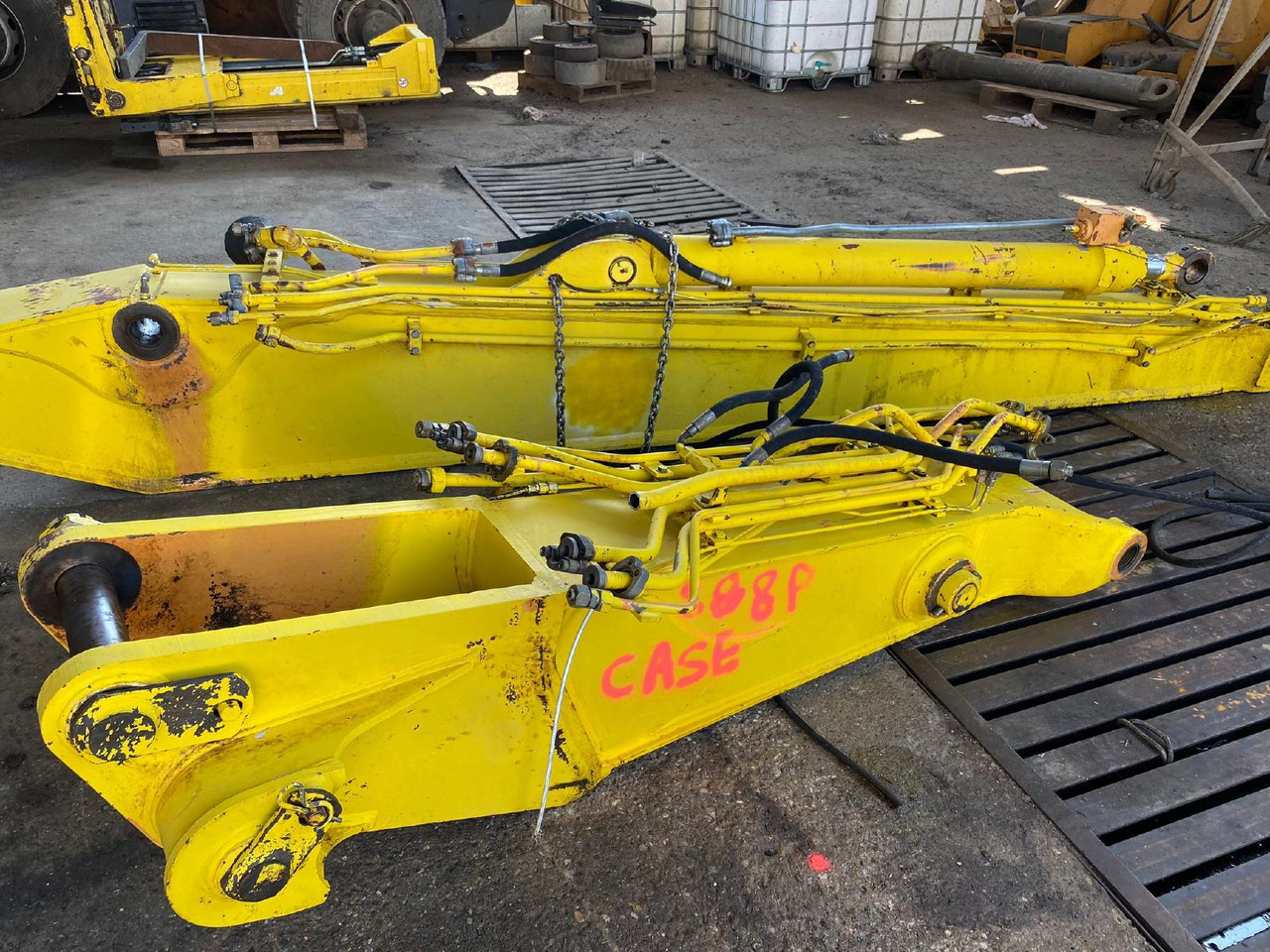 Case 888 P - Boom: gambar 1 Case 888 P - Boom: gambar 1