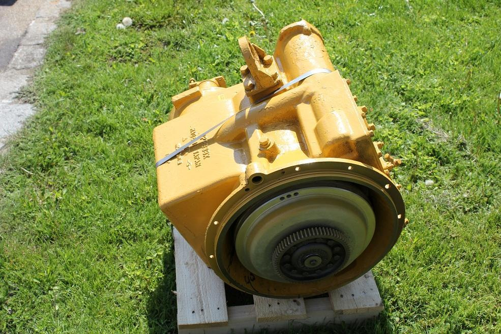 Caterpillar D 3 C - Gearbox untuk Peralatan konstruksi: gambar 5 Caterpillar D 3 C - Gearbox untuk Peralatan konstruksi: gambar 5