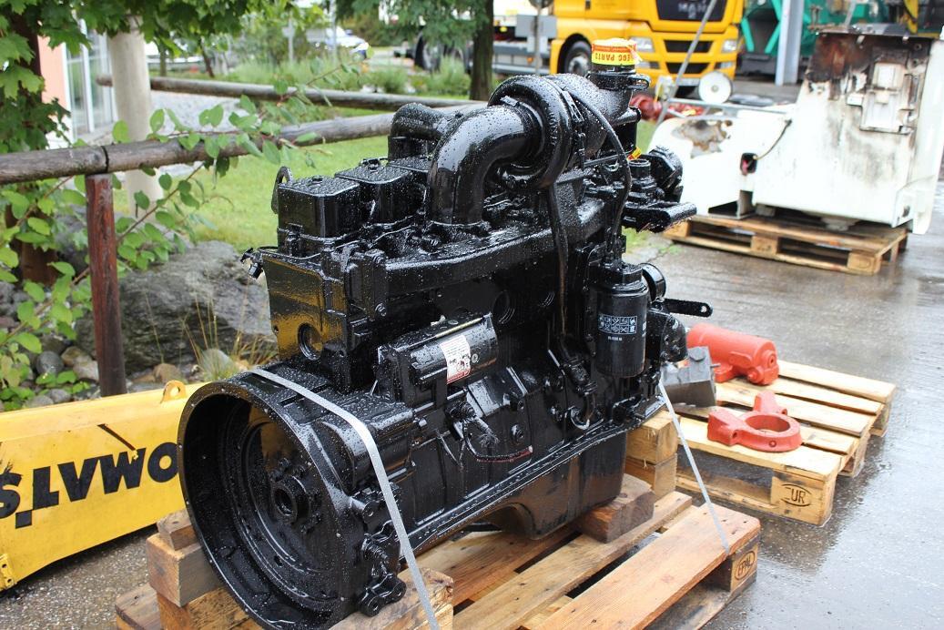 Cummins 6T-590 aus Case 621 - Mesin untuk Peralatan konstruksi: gambar 4 Cummins 6T-590 aus Case 621 - Mesin untuk Peralatan konstruksi: gambar 4
